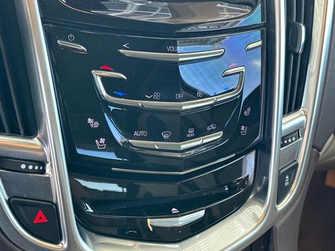 Used 2015 Cadillac SRX Premium image 22