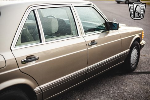 Used 1987 Mercedes-Benz 420 SEL image 16