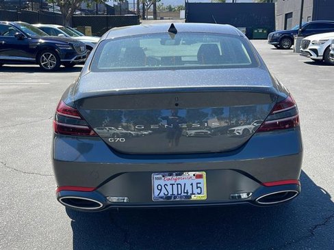 Used 2025 Genesis G70 2.5T image 4