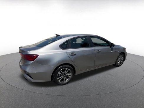 Used 2024 Kia Forte LXS image 15