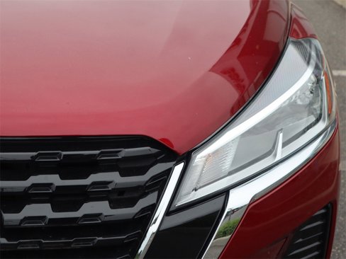 Certified 2023 Nissan Kicks SV image 13