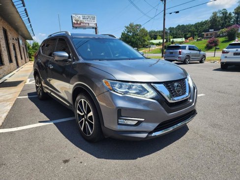 Used 2018 Nissan Rogue SL w/ Premium Package image 8