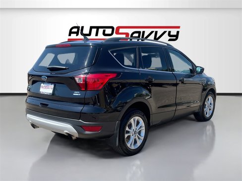Used 2019 Ford Escape SEL image 7