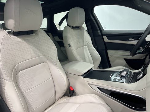 Used 2025 Jaguar F-PACE R-Dynamic S image 26