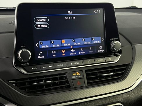 Used 2024 Nissan Altima 2.5 SR image 20