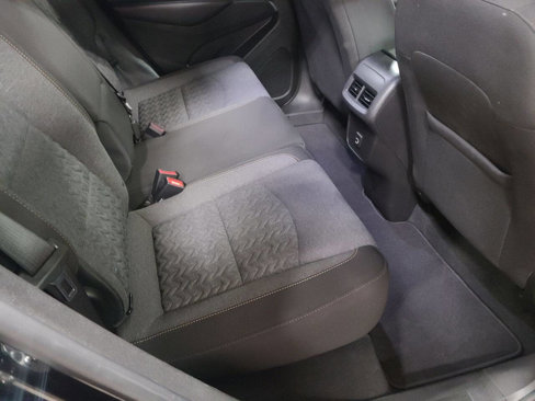 Used 2022 Chevrolet Equinox LT image 18