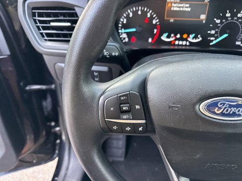 Used 2020 Ford Escape SE image 26