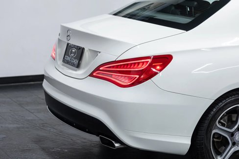 Used 2014 Mercedes-Benz CLA 250 image 9