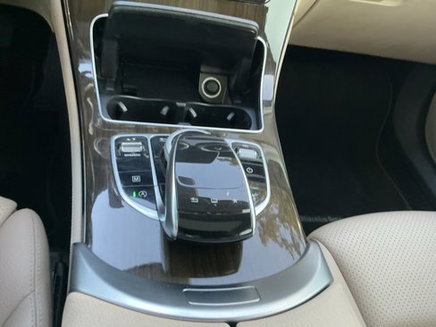 Used 2016 Mercedes-Benz GLC 300 4MATIC image 12