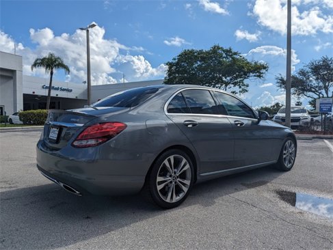 Used 2018 Mercedes-Benz C 300 Sedan image 16