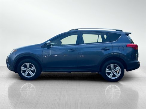 Used 2013 Toyota RAV4 XLE image 3