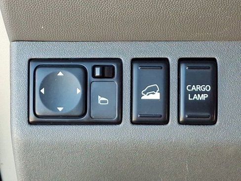 Used 2018 Nissan Frontier SV image 24
