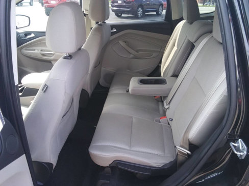 Used 2017 Ford Escape SE w/ Equipment Group 201A image 17