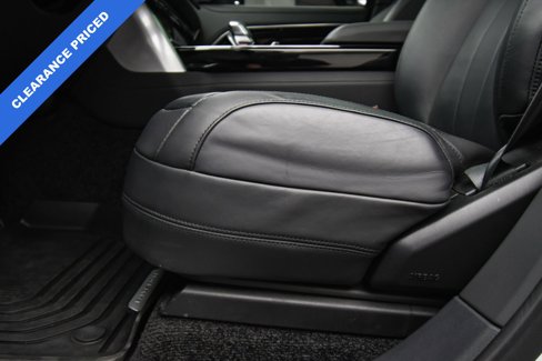 Used 2025 Land Rover Range Rover Long Wheelbase SE image 43