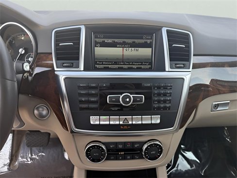 Used 2015 Mercedes-Benz ML 250 BlueTEC 4MATIC image 17