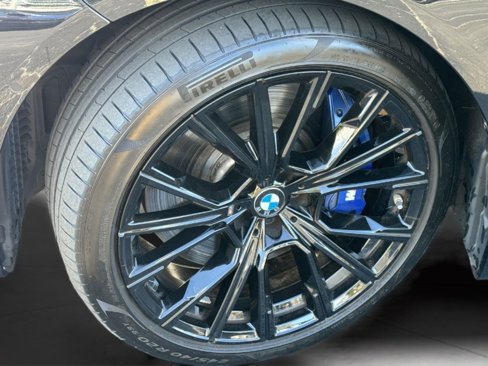 Used 2022 BMW 750i xDrive w/ Executive Package image 65