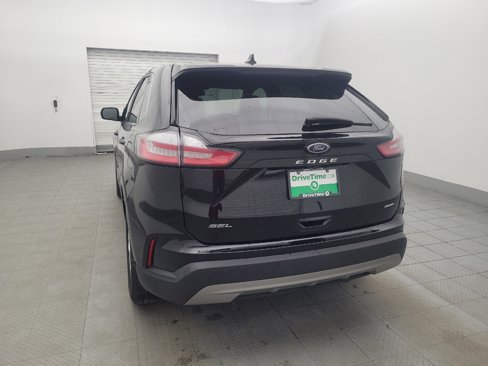 Used 2024 Ford Edge SEL image 6