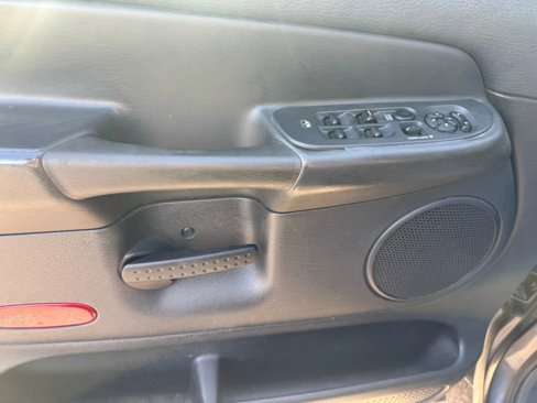 Used 2003 Dodge Ram 1500 Truck ST image 13