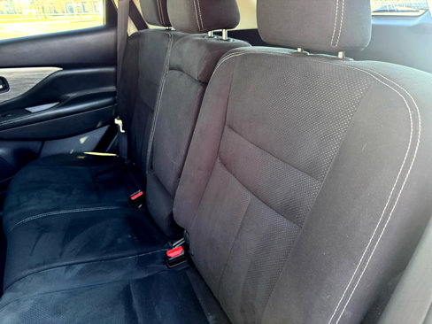 Used 2016 Nissan Murano SV w/ Premium Package image 40