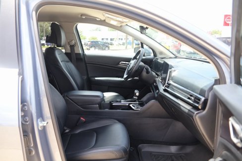 Used 2023 Kia Sportage EX image 8