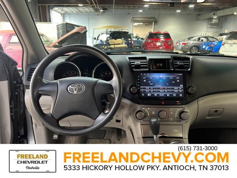 Used 2010 Toyota Highlander 2WD image 19