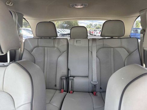 Used 2012 Lincoln MKX AWD image 21