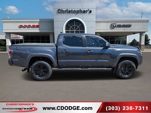 Used 2023 Toyota Tacoma 4x4 Double Cab image 2