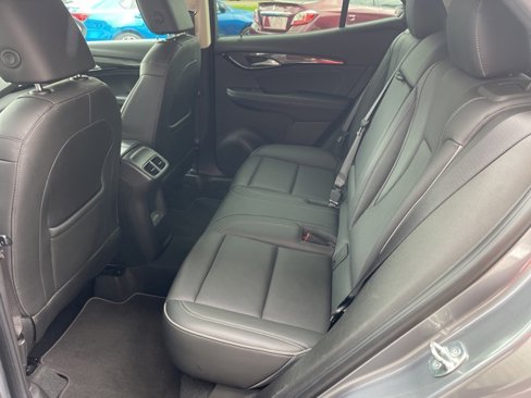 Used 2021 Buick Envision Essence w/ Technology Package I image 15