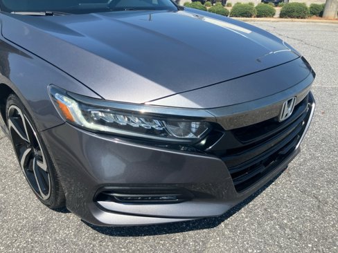 Used 2018 Honda Accord Sport image 24