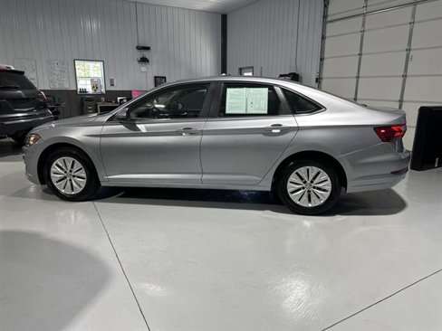 Certified 2020 Volkswagen Jetta S image 4