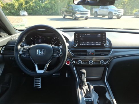 Used 2020 Honda Accord Sport image 11