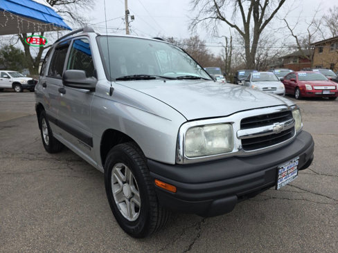 Used 2004 Chevrolet Tracker 2WD w/ Preferred Equipment Group image 3