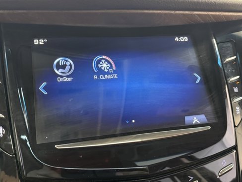 Used 2015 Cadillac Escalade Luxury image 21