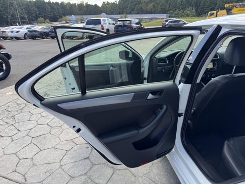 Used 2014 Volkswagen Jetta SEL image 8