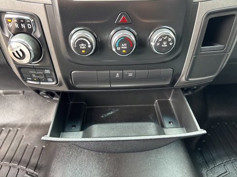 Used 2015 RAM 1500 Express w/ Black Ram 1500 Express Group image 30