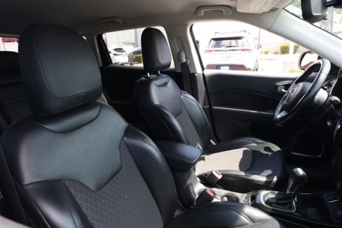 Used 2019 Jeep Compass Altitude image 21
