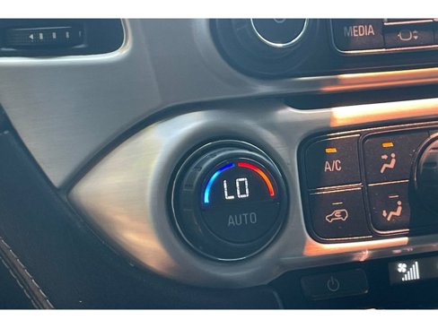 Used 2016 GMC Yukon XL Denali w/ Open Road Package image 29