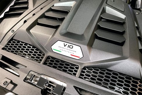 Used 2022 Lamborghini Huracan EVO image 16