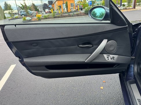 Used 2003 BMW Z4 2.5i image 26