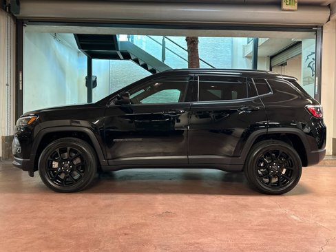 New 2025 Jeep Compass Latitude w/ Altitude Special Edition image 2