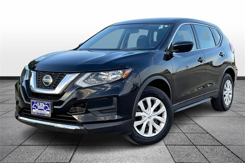Used 2018 Nissan Rogue S image 2