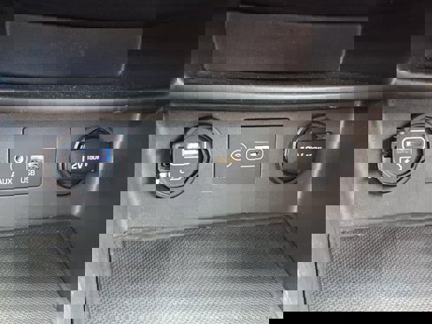 Used 2020 Hyundai Kona SE image 19