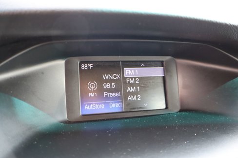 Used 2016 Ford Focus SE w/ SE Sport Package image 18