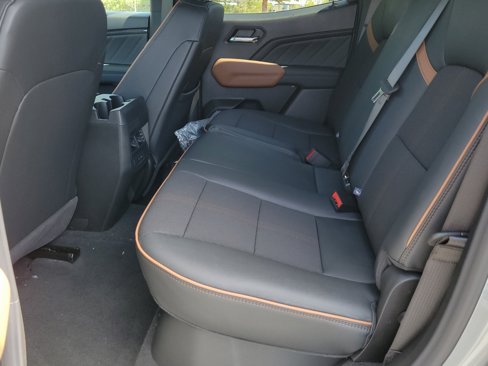 New 2025 GMC Canyon AT4 w/ Nightfall Edition image 7