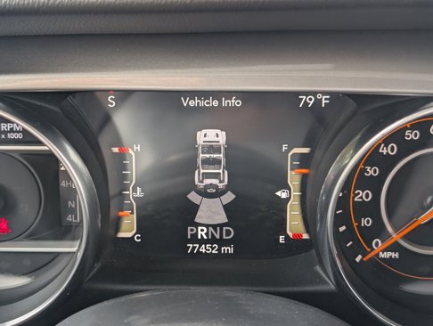 Used 2020 Jeep Wrangler Unlimited Sahara image 23