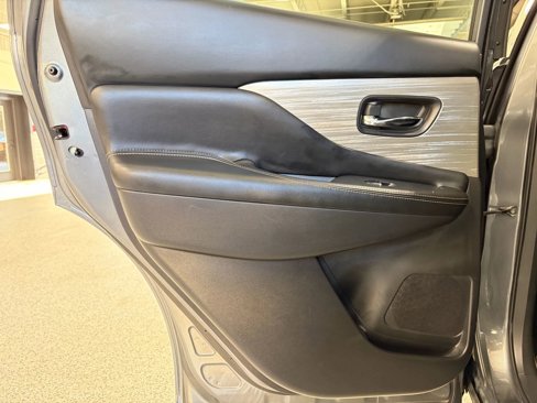 Used 2018 Nissan Murano SL w/ Midnight Edition Package image 22