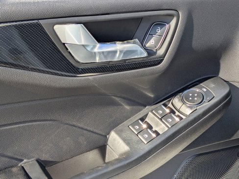 New 2025 Ford Escape ST-Line w/ Tech Pack #1 image 11