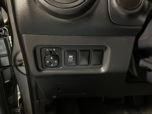 Used 2018 Mitsubishi Mirage ES image 25