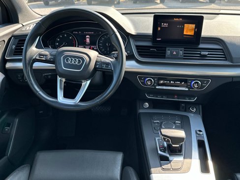 Used 2020 Audi Q5 2.0T Premium image 21