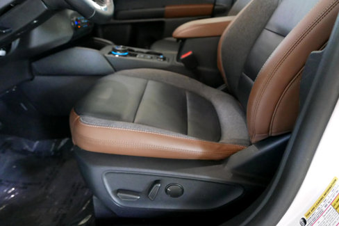 Used 2023 Ford Bronco Sport Outer Banks w/ Tech Package image 9